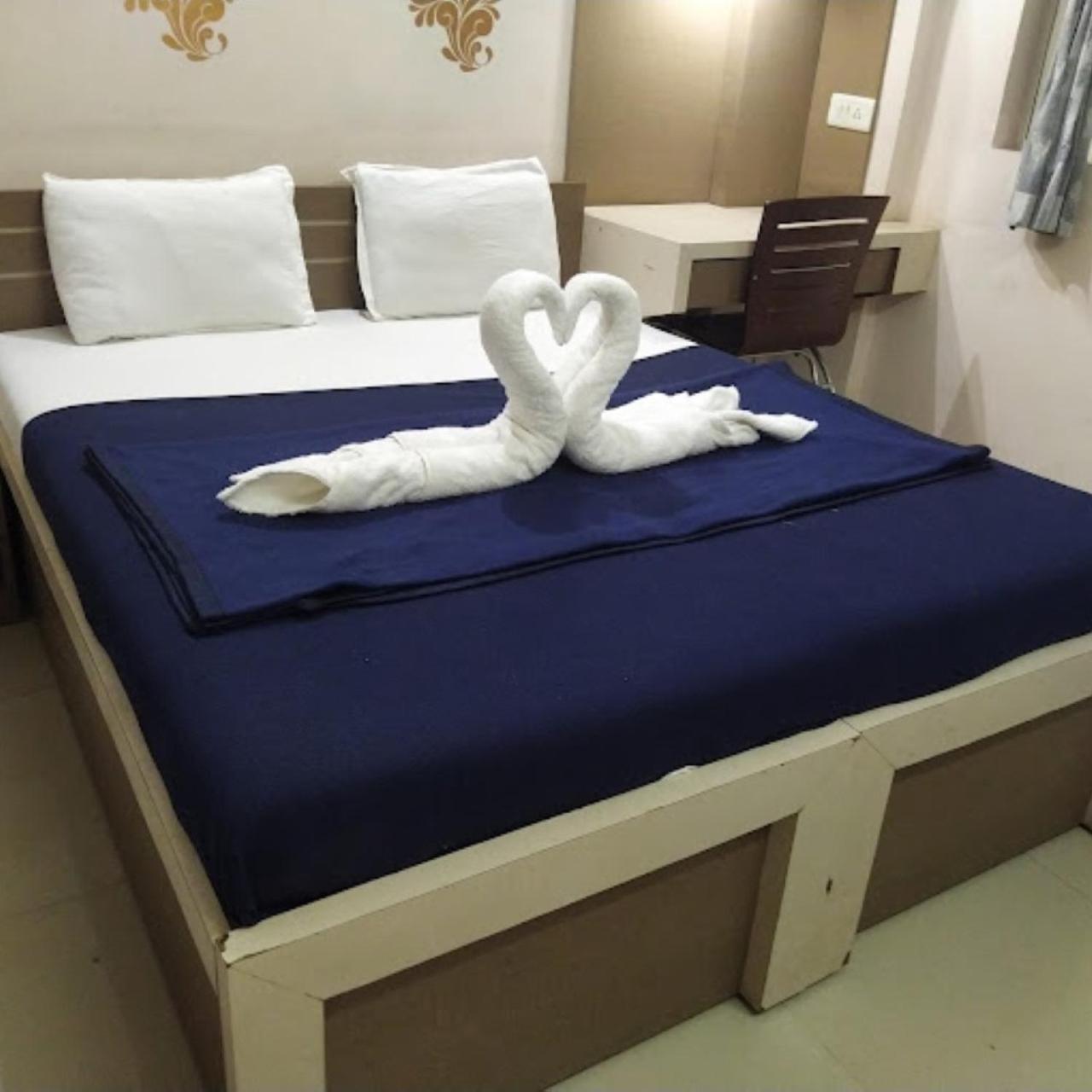 Divya Jyot Residency Bhuj Otel Dış mekan fotoğraf