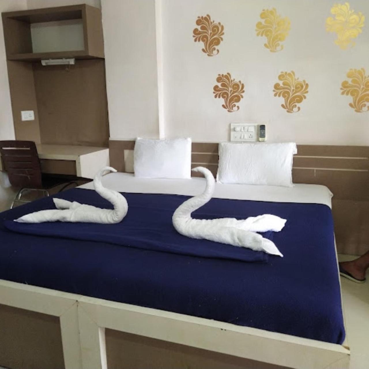 Divya Jyot Residency Bhuj Otel Dış mekan fotoğraf